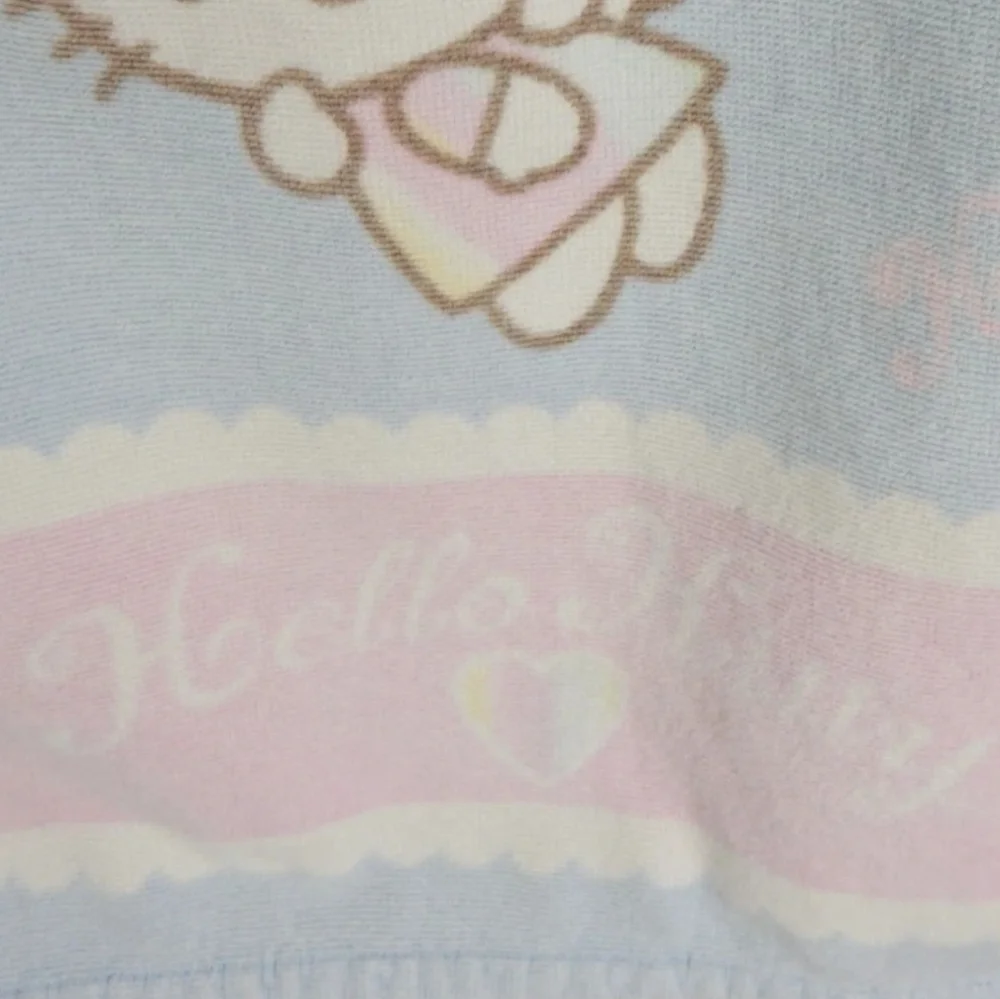 Sanrio Vintage Hello‎ Kitty Angel Beach Towel